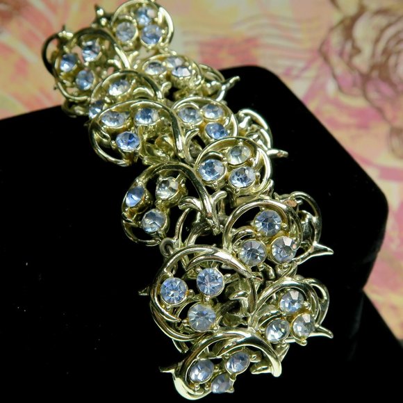 Fine Vintage Coro Blue Rhinestone Leaf Vine Bracelet - Picture 1 of 8